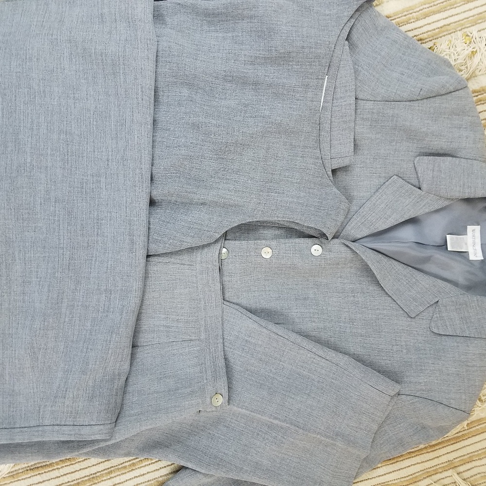 Worthington 4 piece suit!